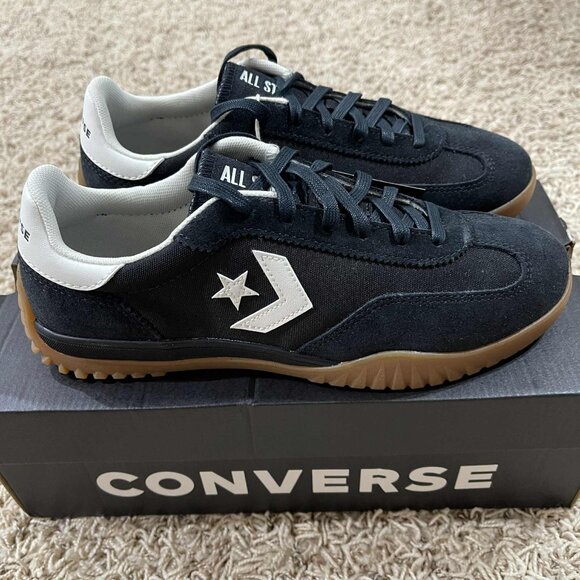 Converse Women’s Run Star Trainer Sneakers Shoes Black, Size 8.5 (New in Box) - Picture 1 of 14